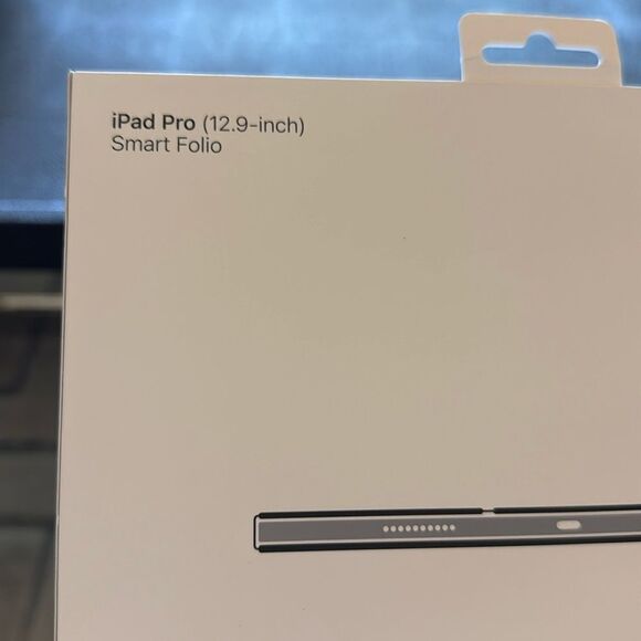 Apple Black iPad Pro 12.9” Case Smart Folio - Picture 3 of 8